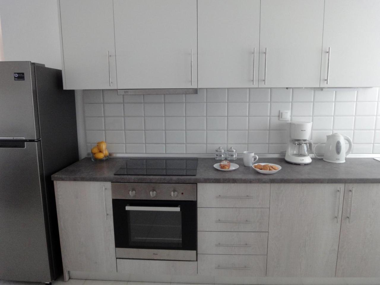 Apartment Nikos *
